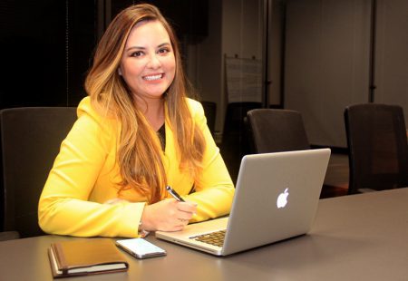 Resiliente, determinada e leal