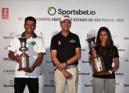 Breno Domingos e a jovem Gabriela Castro, vencedores do Sportsbet.io 72º Campeonato Aberto de Golfe do Estado de São Paulo