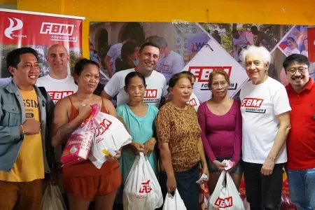Philippines: FBM Foundation aids Parañaque City people after fire with “Bayanihan para sa Kababayan” project