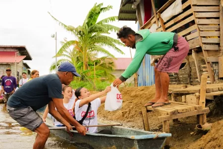 Philippines: FBM Foundation supports typhoon-stricken families in Calumpit, Bulacan
