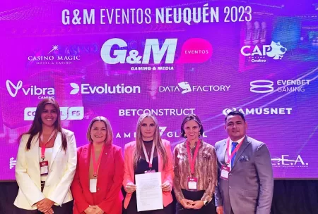 Histórico: Anuncian la constitución de FAJUL durante G&M Eventos Neuquén