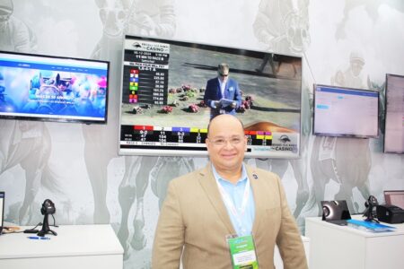 Javier Pereira Loria (America Simulcast). Impulsando el progreso de las apuestas en carreras de caballos en Sudamérica