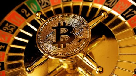How to manage volatility while betting or gaming with cryptocurrency