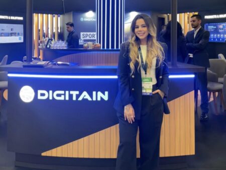 Isabela Moreira (Digitain). Soluções avançadas que combinam tecnologia, conformidade, adaptabilidade e flexibilidade