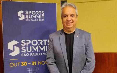 Eduardo Toni (São Paulo F.C.). Tradição e modernidade para engajar torcedores de todas as idades