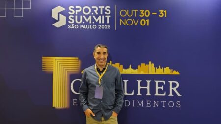 Fabio Seixas (CBF). Ampla distribuição de conteúdo e transparência para redesenhar a relação com o público